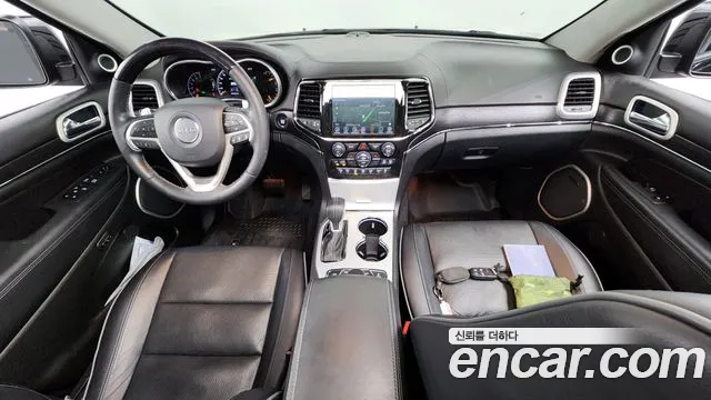 Jeep Grand Cherokee id 2824270 из Кореи 17