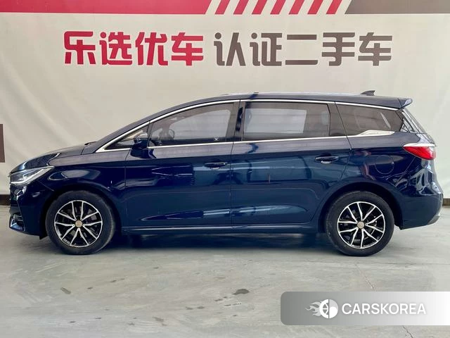 BYD Song MAX id 4242499 из Китая 12
