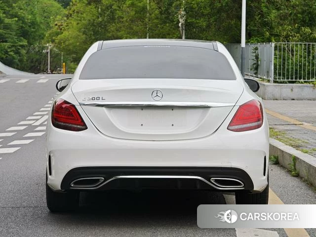Mercedes-Benz Class C id 4307041 из Китая 11