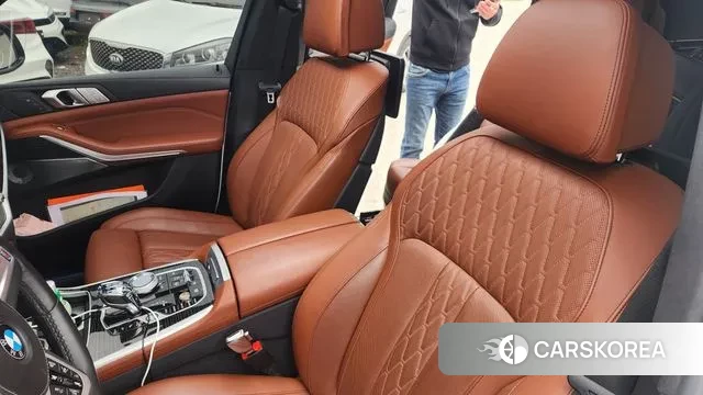 BMW X7 (G07) id 2916023 из Кореи 9