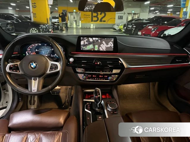BMW 5 Series (G30) id 4310216 из Кореи 17