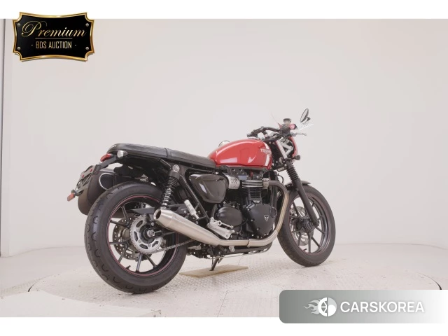 Triumph STREET TWIN 2016 из Японии, фото 4