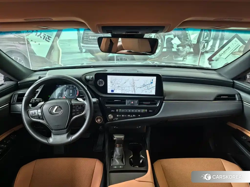 Lexus ES id 4649246 из Китая 7