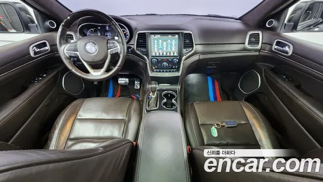 Jeep Grand Cherokee id 2860602 из Кореи 17