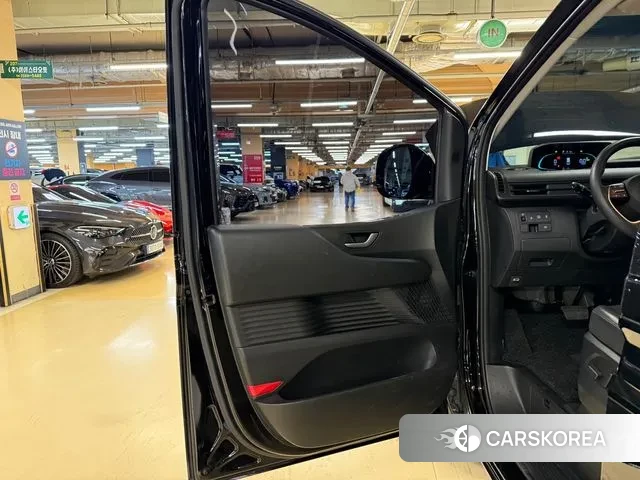 Hyundai Staria id 3538759 из Кореи 17