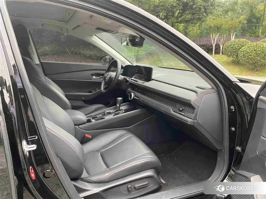 Honda Accord id 4601039 из Китая 13