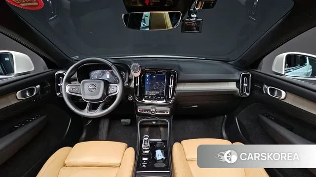 Volvo XC40 id 3612466 из Кореи 17