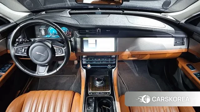 Jaguar XF (X260) id 3574116 из Кореи 17