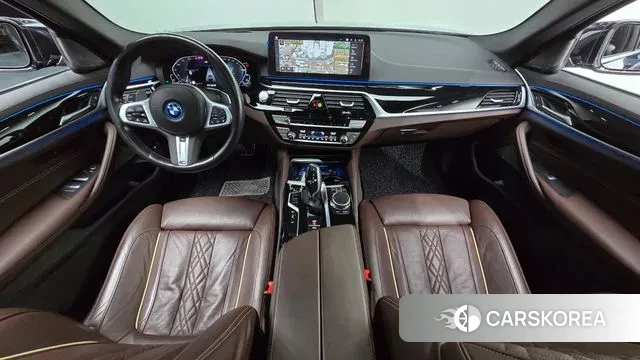 BMW 5 Series (G30) id 3513030 из Кореи 17