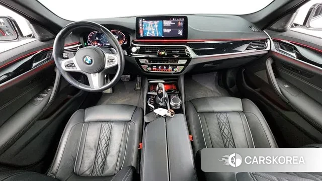 BMW 5 Series (G30) id 3212684 из Кореи 17