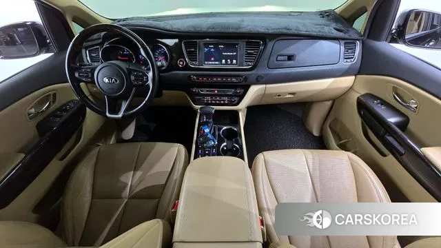 Kia The New Carnival id 3054859 из Кореи 17