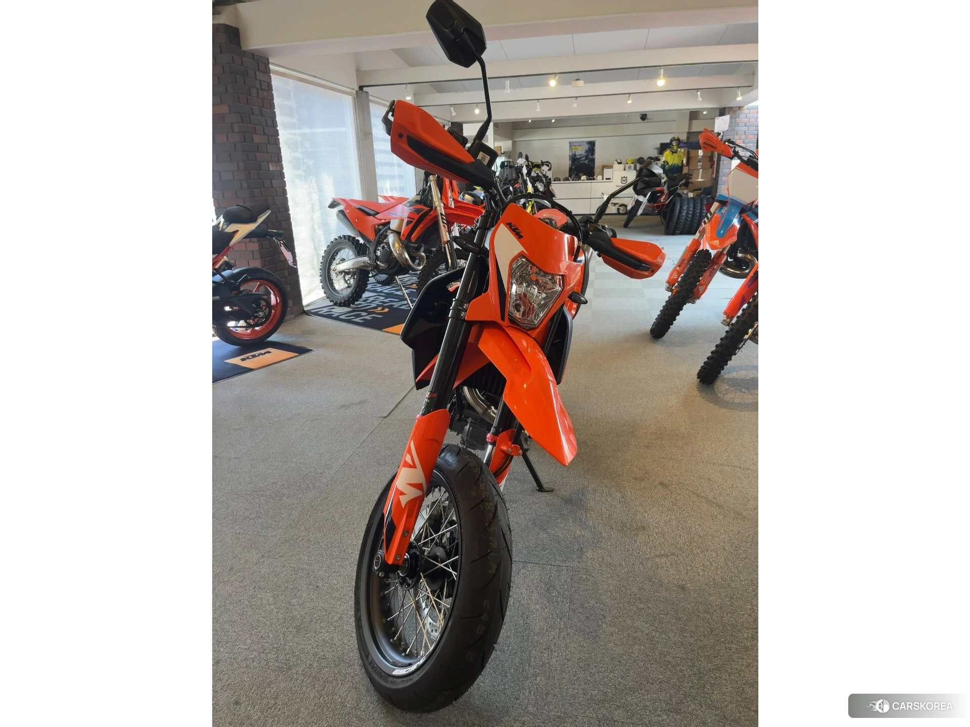 KTM 690 SMC R id 4348046 из Японии 7