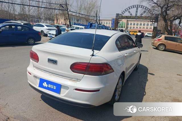 Qoros 3 id 4208971 из Китая 14