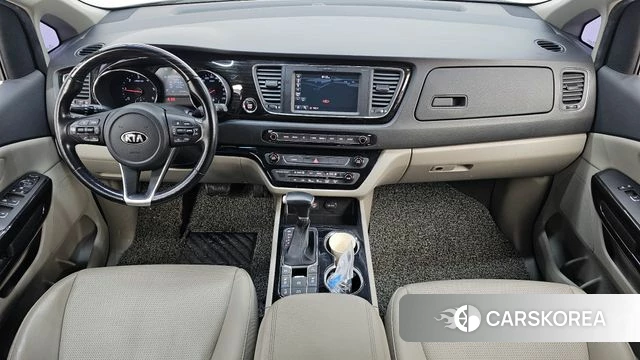 Kia The New Carnival id 3813627 из Кореи 17