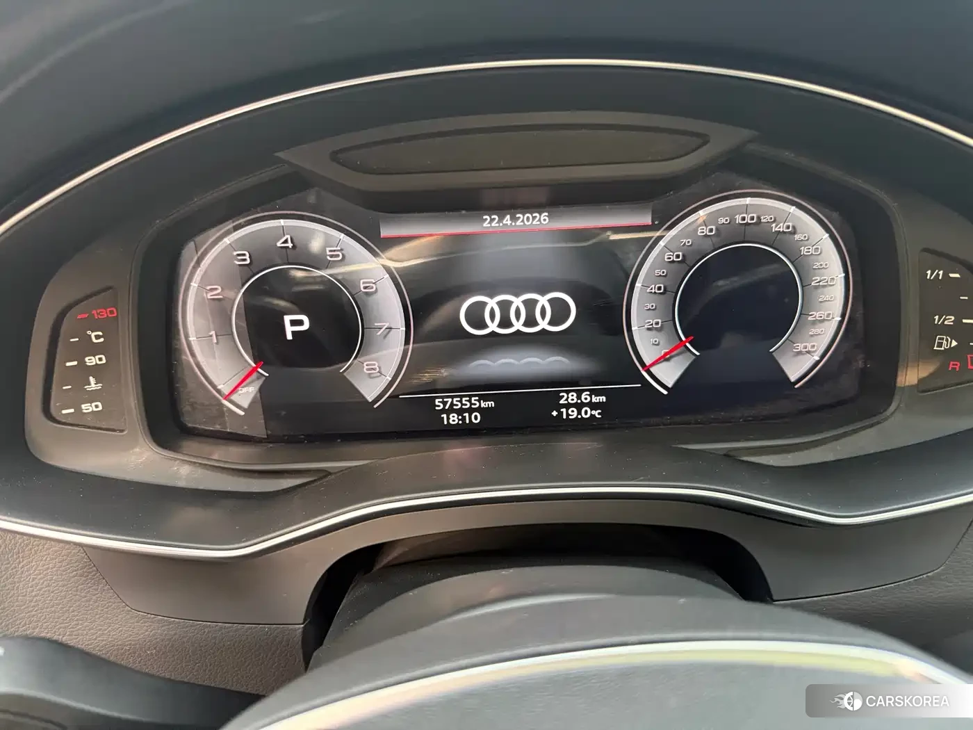 Audi A6L id 4546623 из Китая 7