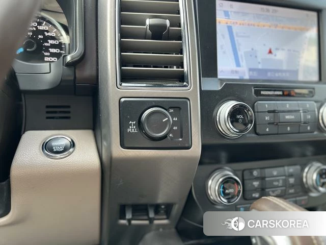 Ford F-150 id 4394075 из Китая 20