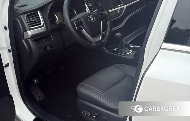 Toyota Highlander id 4241695 из Китая 12