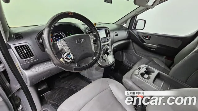 Hyundai The New Grand Starex id 2839622 из Кореи 17