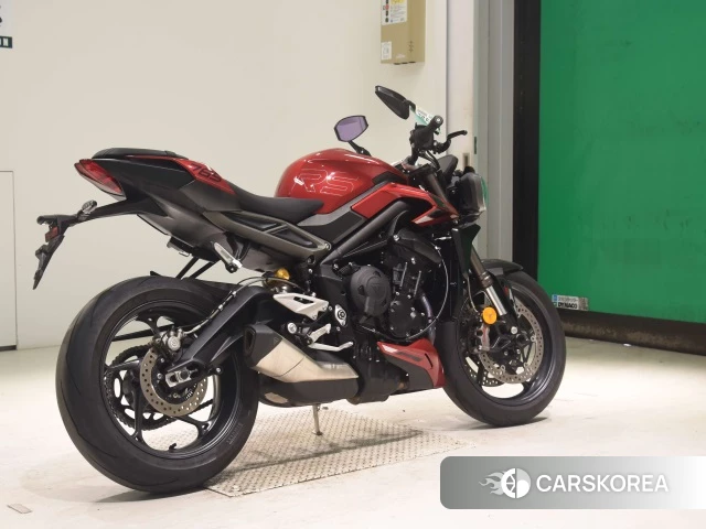 Triumph STREET TRIPLE 765 RS id 4386992 из Японии 8