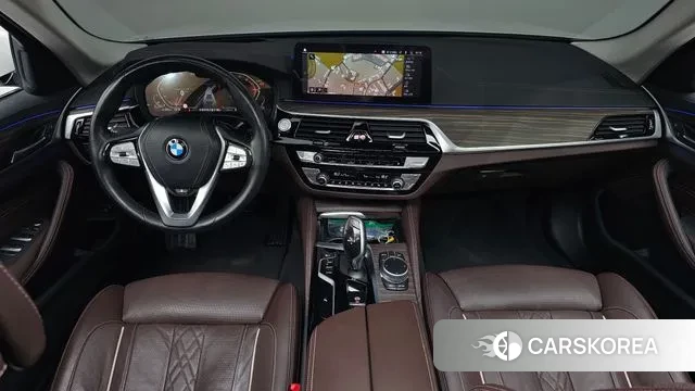 BMW 5 Series (G30) id 3012188 из Кореи 17