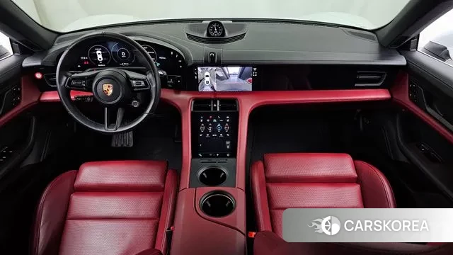 Porsche Taycan id 3361871 из Кореи 17