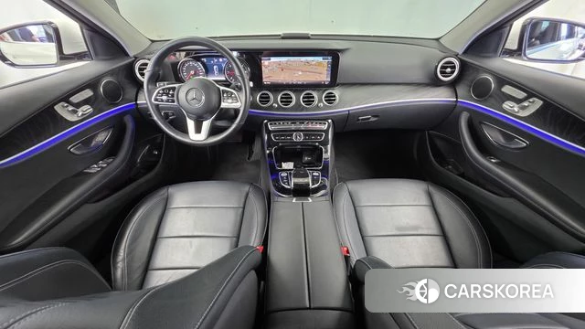 Mercedes-Benz E-Class W213 id 4642799 из Кореи 32