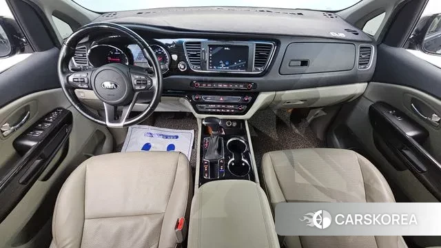 Kia The New Carnival id 3489449 из Кореи 17