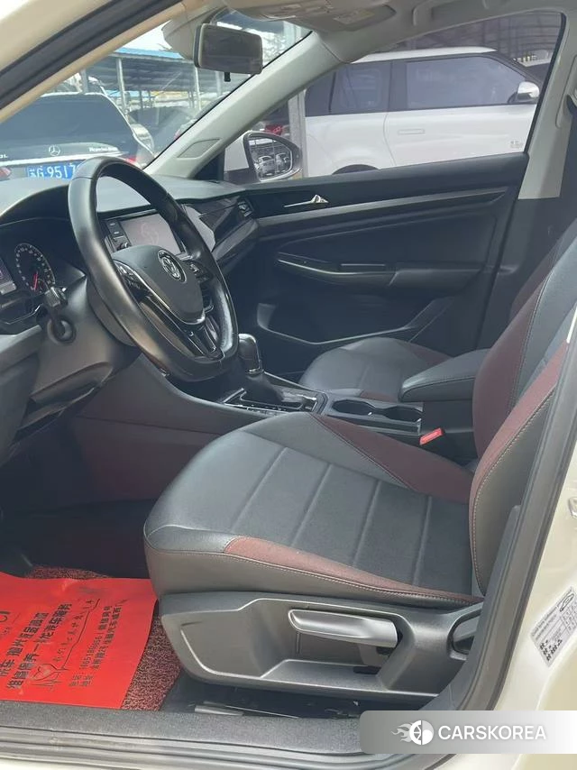 Volkswagen Bora id 4278647 из Китая 9