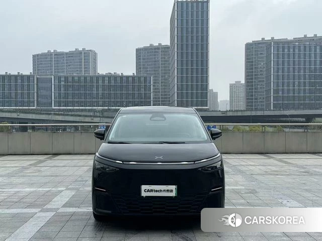 Xiaopeng Motors Xiaopeng X9 id 3945088 из Китая 14