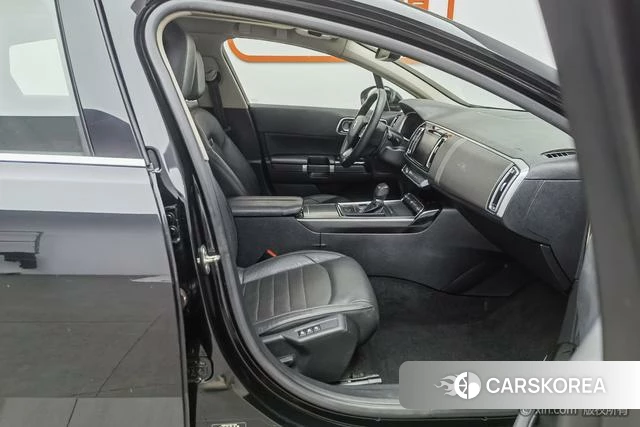 Citroen C6 id 4253632 из Китая 21