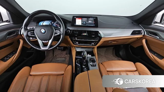 BMW 5 Series (G30) id 4233236 из Кореи 17