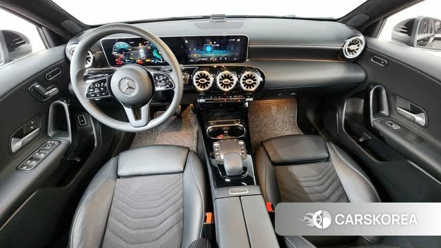 Mercedes-Benz A-Class W177 id 4304499 из Кореи 29