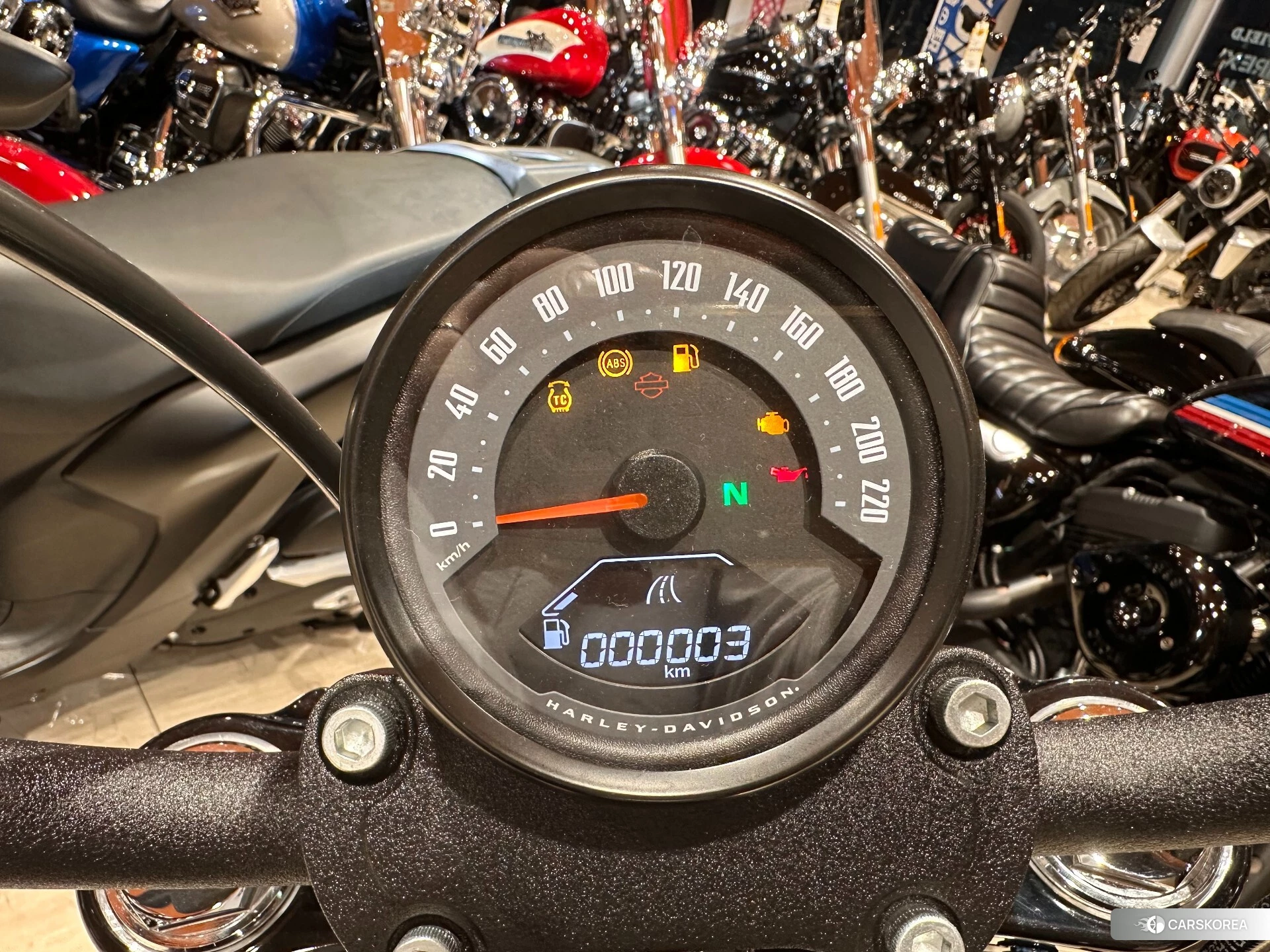 Harley-Davidson Softail Street Bob FXBB1750 id 3946620 из Японии 8