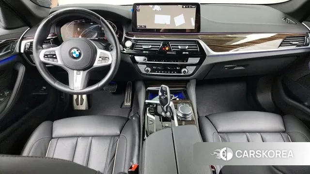 BMW 5 Series (G30) id 3003786 из Кореи 17