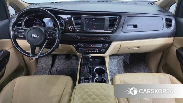 Kia The New Carnival id 4471655 из Кореи 17