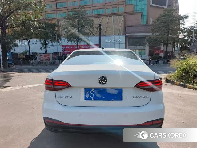 Volkswagen Lavida id 4274776 из Китая 7