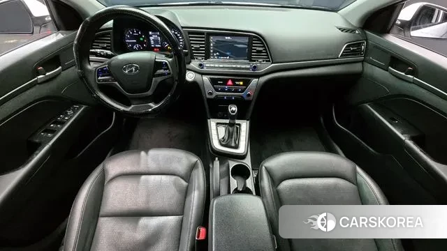 Hyundai Avante AD id 3494801 из Кореи 17