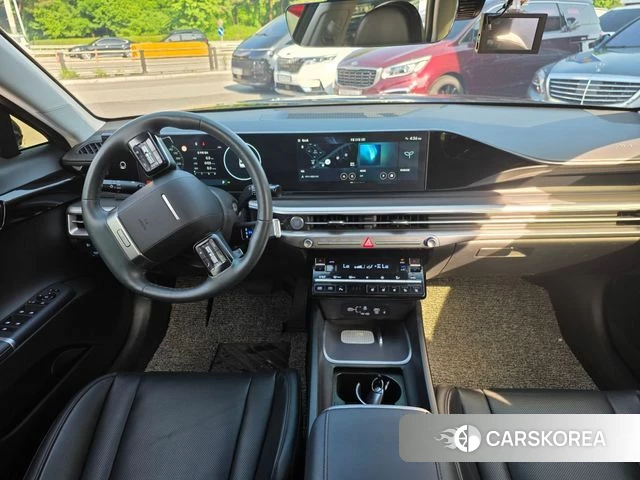 Hyundai Grandeur Hybrid (GN7) id 4359938 из Кореи 17