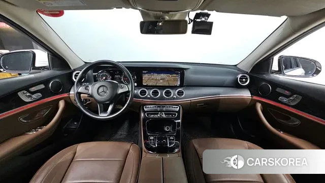 Mercedes-Benz E-Class W213 id 3176823 из Кореи 17