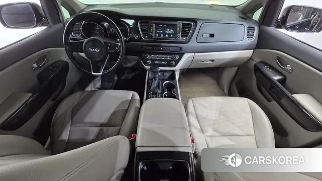 Kia The New Carnival id 3504616 из Кореи 17