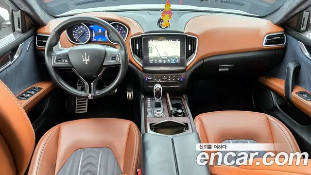 Maserati Ghibli id 2818942 из Кореи 17