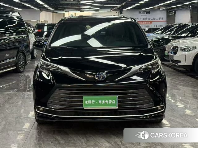 Toyota Saina id 4260232 из Китая 8