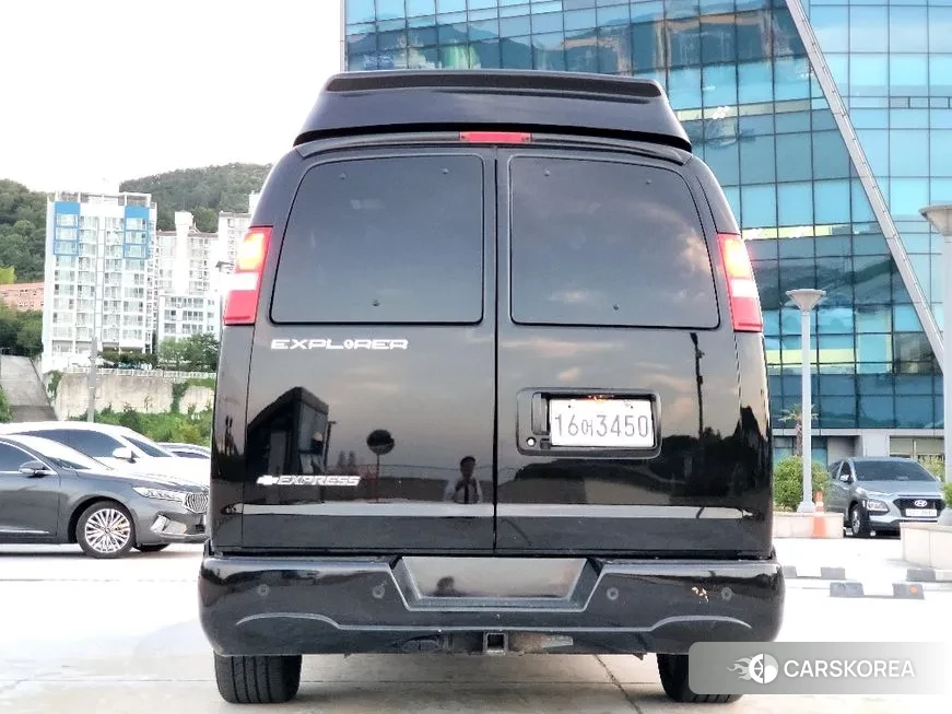 Chevrolet Express Van id 1918775 из Кореи 17