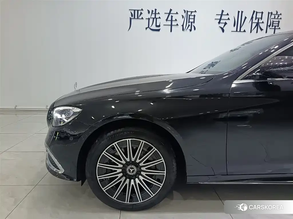 Mercedes-Benz E-Class id 4644616 из Китая 14