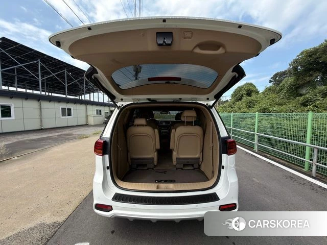 Kia The New Carnival id 4764958 из Кореи 17