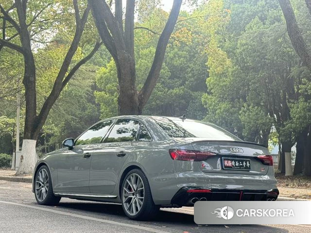Audi S4 id 4313799 из Китая 12
