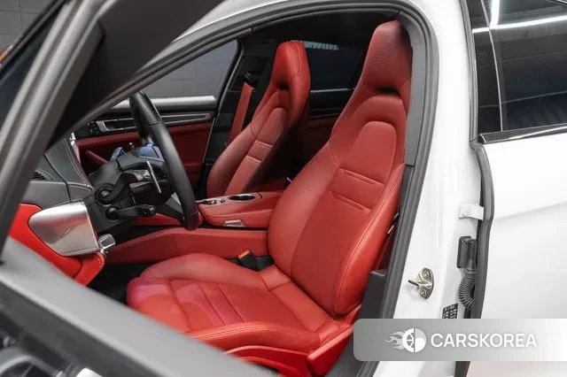 Porsche Panamera (971) id 3021351 из Кореи 8