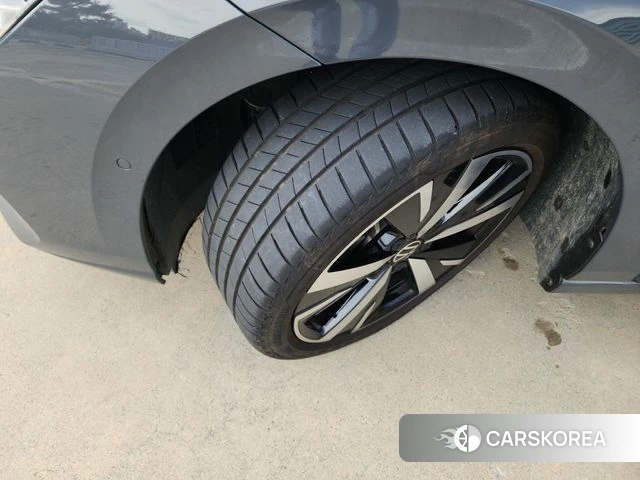 Volkswagen Golf 8th Generation id 4499439 из Кореи 17