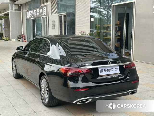 Mercedes-Benz E-class id 4290383 из Китая 19