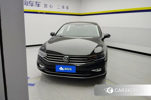 Volkswagen Magotan id 3837295 из Китая 14